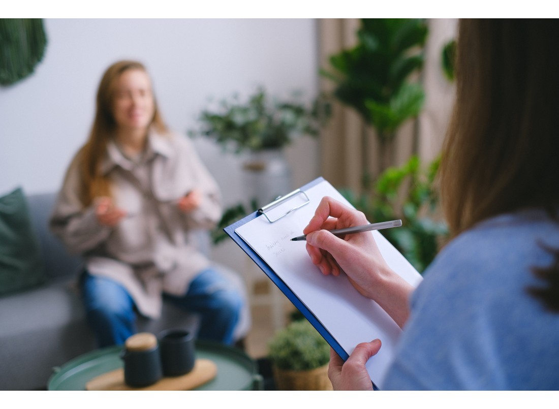 Les bienfaits de la thérapie pour la santé mentale : Pourquoi consulter un professionnel?